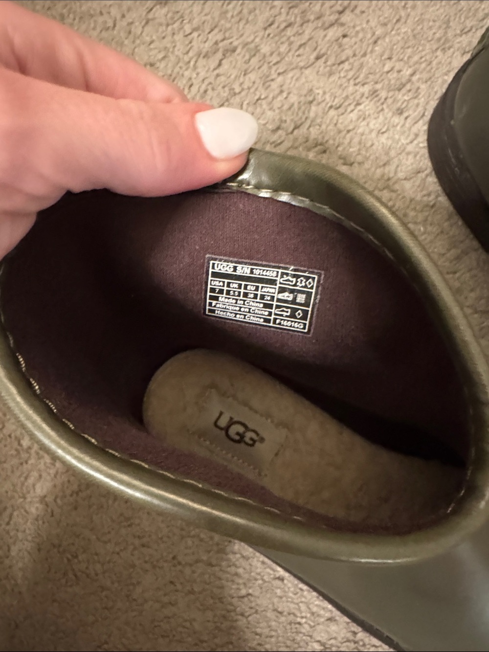 UGG Green Short Waterproof Ankle Boots - Picture 6 of 13